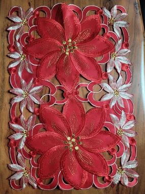 Red Poinsettia Embroidered Placemats Set of 4